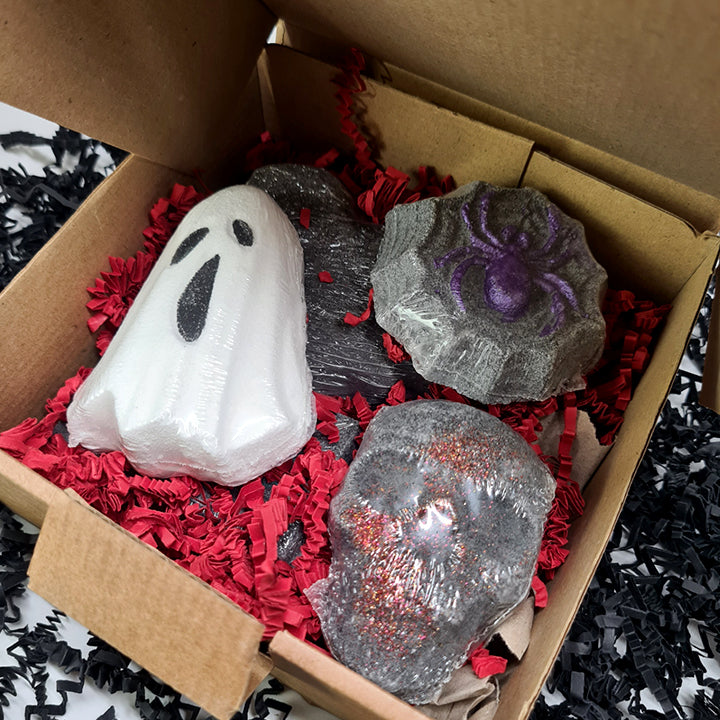 Hot & Haunted - Halloween badbommen box