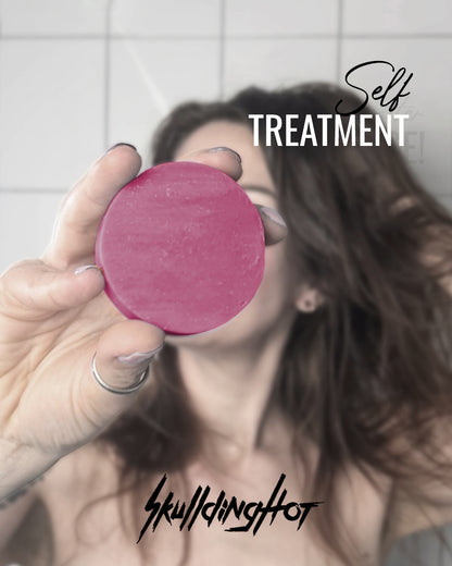 Cherrybomb shampoo bar